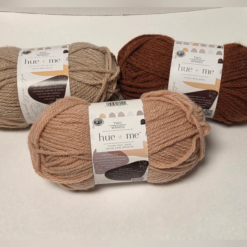 LION Brand Two Wands hue + me Chunky Wool Blend Yarn 3 New Skeins